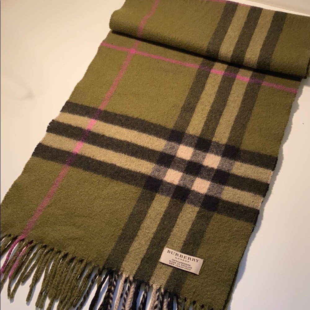 Burberry scarf
